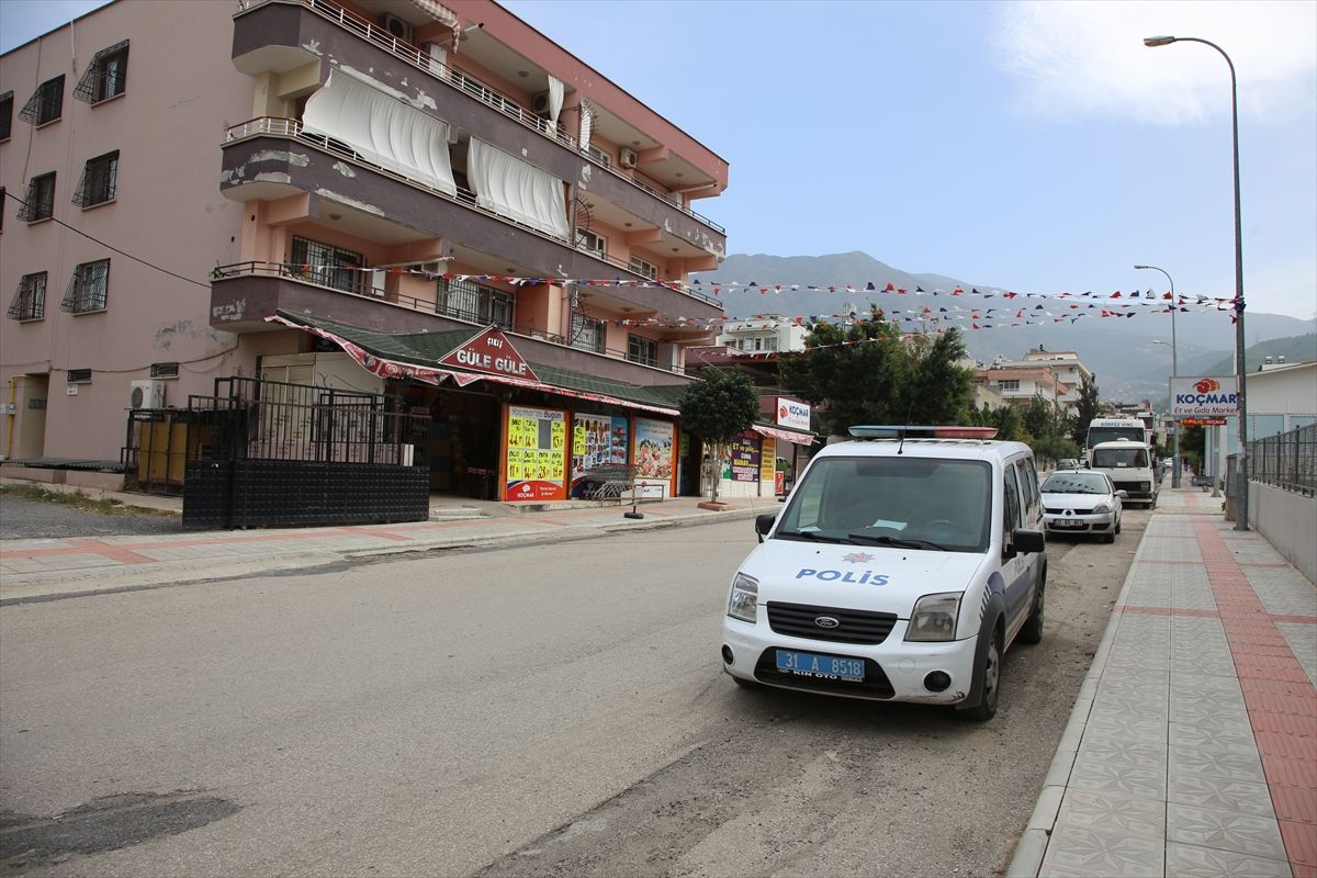 Emekli binbaşıya PKK üyeliğinden gözaltı Emekli binbaşıya PKK üyeliğinden gözaltı